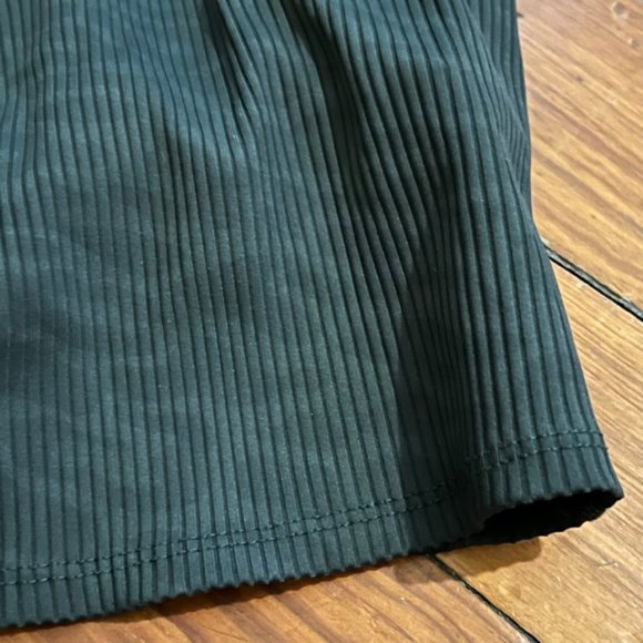 Carbon38 Ribbed Leopard Crop Bra - Color: Green | Size: S - Picture 15 of 15